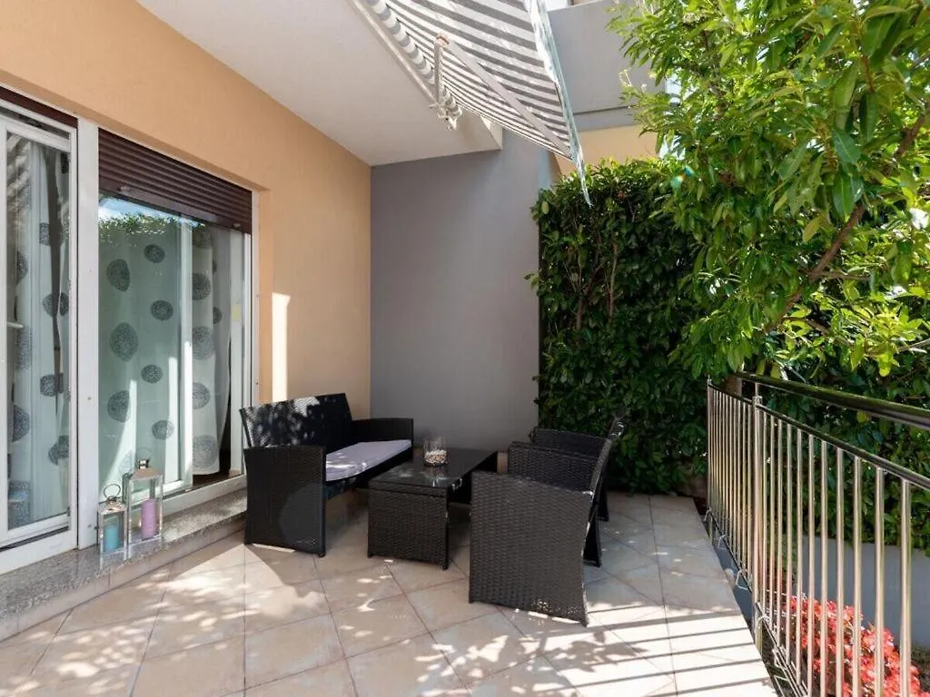 Dora Comfortable Holiday Residence Labin  Labin (Istria)